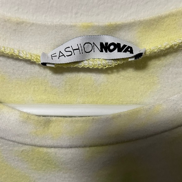 Fashion Nova Tie Dye Oversized T-Shirt - Picture 3 of 3